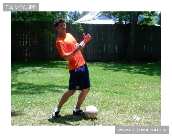 围绕踢足球长传技巧与实用推荐的全面训练方法深度解析实战篇汇总